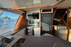 Never Satisfied 47ft Bayliner Yacht For Sale