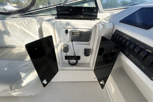 Never Satisfied 47ft Bayliner Yacht For Sale