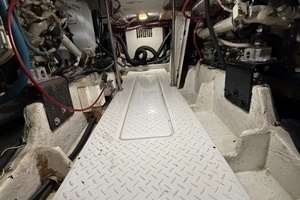1999 Bayliner 4788 thumbnail 46