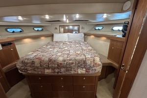 Never Satisfied 47ft Bayliner Yacht For Sale
