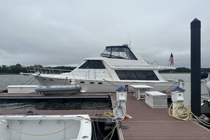 Never Satisfied 47ft Bayliner Yacht For Sale