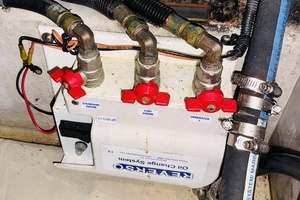 2004 Sea Ray 390 Motor Yacht thumbnail 21