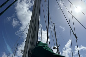 BRICK HOUSE 39ft Valiant Yacht For Sale