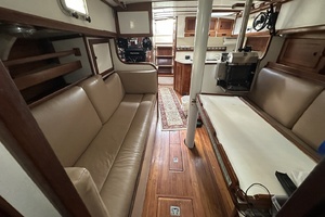 BRICK HOUSE 39ft Valiant Yacht For Sale
