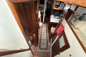 BRICK HOUSE 39ft Valiant Yacht For Sale