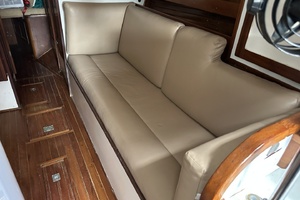 BRICK HOUSE 39ft Valiant Yacht For Sale