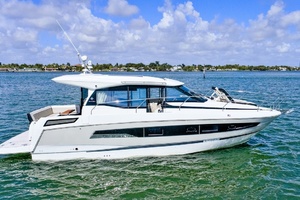 ZIA 37ft Jeanneau Yacht For Sale