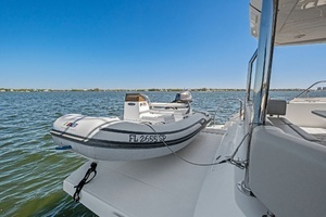 2022 Aquila 54 Yacht thumbnail 9