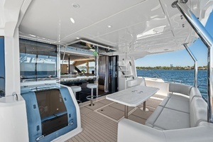 2022 Aquila 54 Yacht thumbnail 10