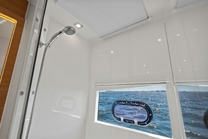 2022 Aquila 54 Yacht thumbnail 41