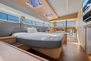2022 Aquila 54 Yacht thumbnail 3