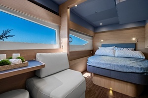 2022 Aquila 54 Yacht thumbnail 31