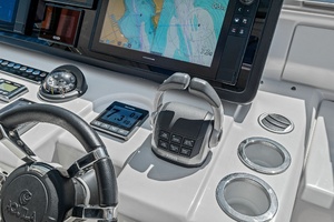 2022 54 Aquila Powercat 'Remarkable I'