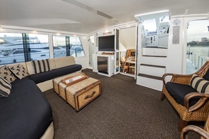 2000 Viking Cockpit Sport Yacht thumbnail 16
