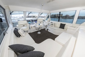 2000 Viking Cockpit Sport Yacht thumbnail 11