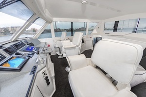 2000 Viking Cockpit Sport Yacht thumbnail 12