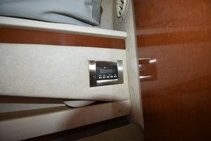 2008 Sea Ray Sundancer 260 thumbnail 39