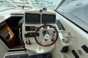 2006 Tiara Yachts 43 Sovran thumbnail 8