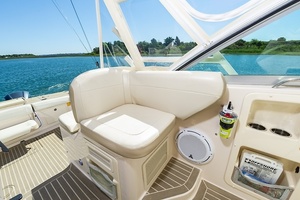 Loaner  37ft Grady White Yacht For Sale
