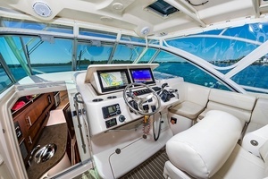 2014 Grady-White Express 370 thumbnail 26