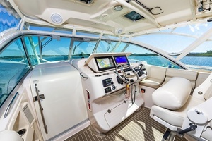 Loaner  37ft Grady White Yacht For Sale