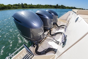 Loaner  37ft Grady White Yacht For Sale