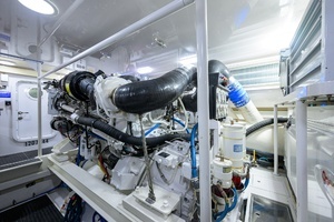 2008 Viking 68 Convertible thumbnail 44