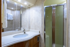 2008 Viking 68 Convertible thumbnail 21