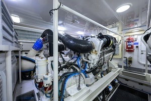 2008 Viking 68 Convertible thumbnail 46