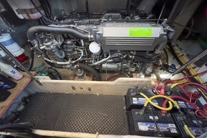 Hobe 34ft Silverton Yacht For Sale