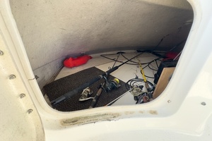 Hobe 34ft Silverton Yacht For Sale