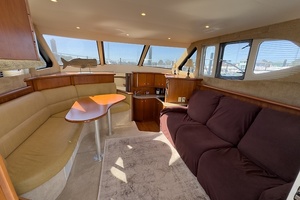 Hobe 34ft Silverton Yacht For Sale