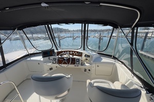 Hobe 34ft Silverton Yacht For Sale