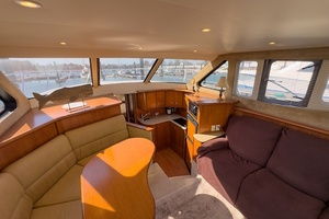 Hobe 34ft Silverton Yacht For Sale