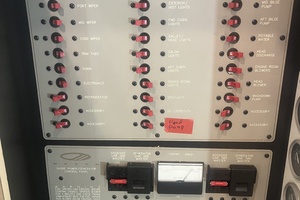 Photo 6013446 for 1999 Maxum 4100 SCR AT EASE 