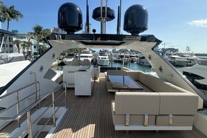 2026 Astondoa 66 Flybridge thumbnail 14