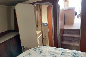 1998 Mainship 350 Trawler thumbnail 14
