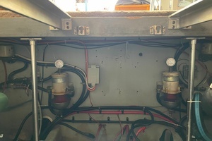 1998 Mainship 350 Trawler thumbnail 25