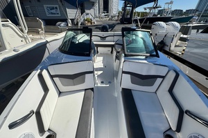 Photo 6004895 for 2020 Monterey M-205  