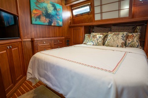 SANDCRAB 66ft Sabre Yacht For Sale