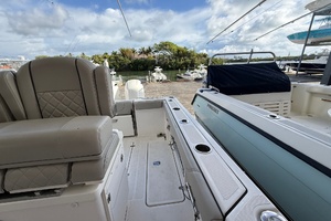 27ft Pursuit Yacht For Sale