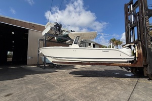 27ft Pursuit Yacht For Sale