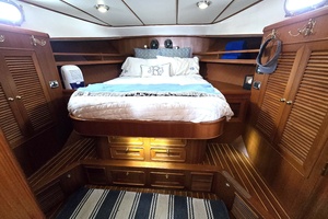 Southern Charm 37ft Mariner Yacht For Sale