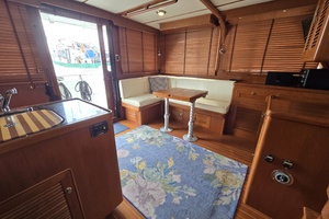 Southern Charm 37ft Mariner Yacht For Sale