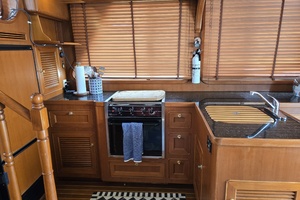 Southern Charm 37ft Mariner Yacht For Sale