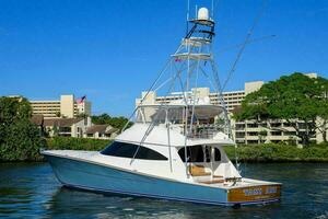 2021 Viking 72 Convertible thumbnail 42