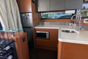 2013 Prestige 550 Fly thumbnail 8