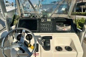 2019 Scout 215 XSF thumbnail 9