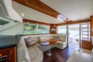 2011 Riviera 43 Open Flybridge thumbnail 16