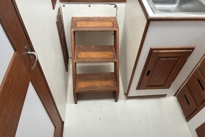 1989 Duffy 35 Flybridge thumbnail 26